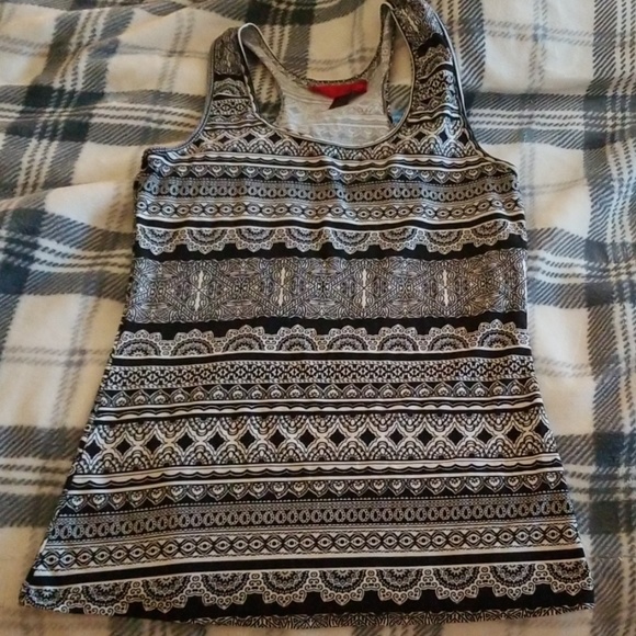 Hot Topic Racerback Tank Fitted - Picture 2 of 4